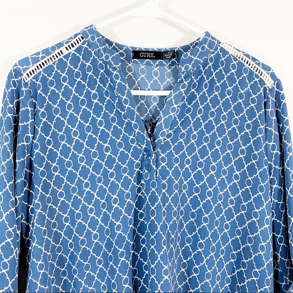 CURE. HIGH LOW ROLL CUFF BLOUSE - SZ M - Picture 2 of 7